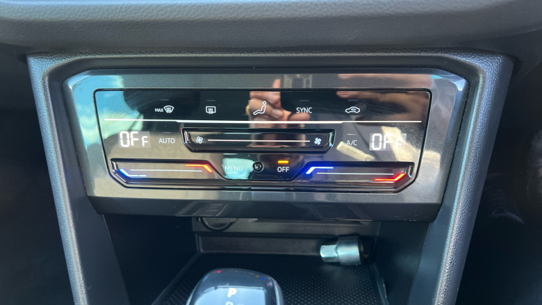 Volkswagen Tiguan 2.0 TDI Life 5dr DSG Diesel Estate